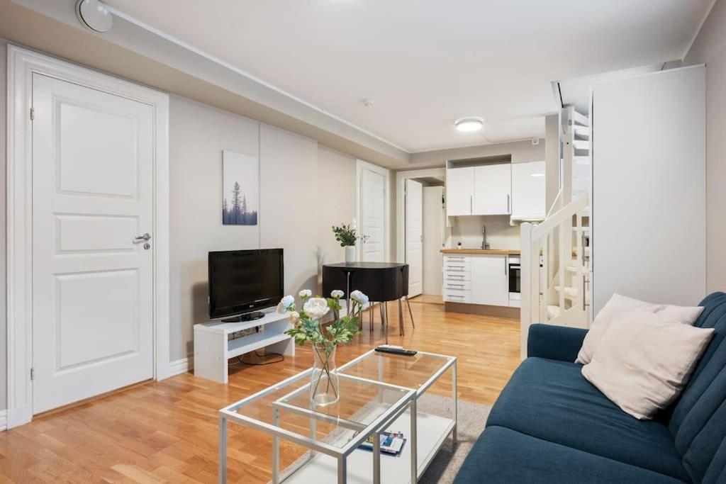 New! Modern City Apt: Central W/ Private Entrence Bergen Buitenkant foto